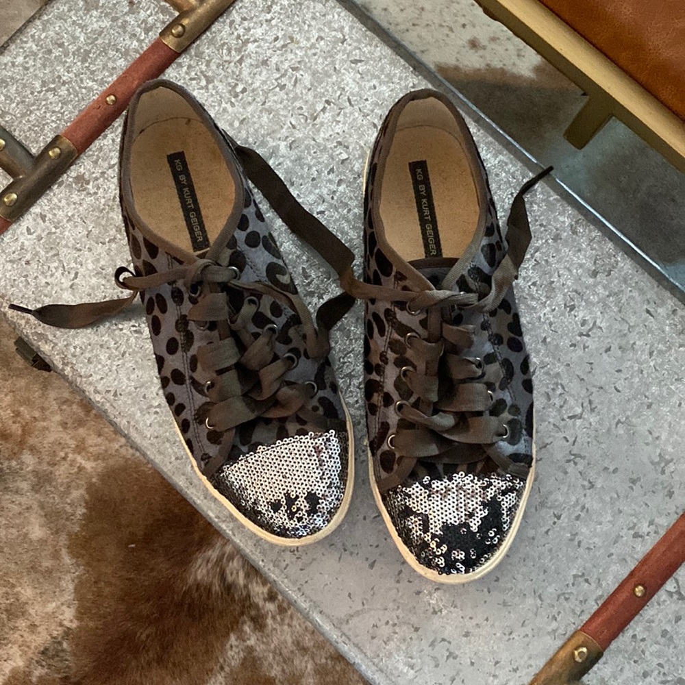 Fashion Sneaker Flat